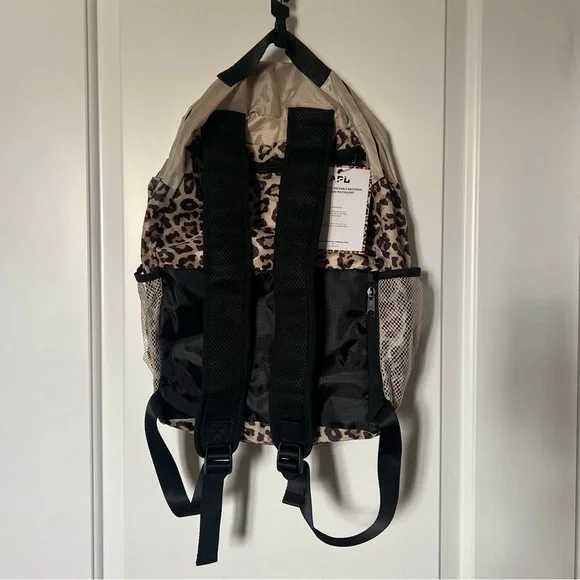 APL All Purpose Packable Backpack - Picture 3 of 4